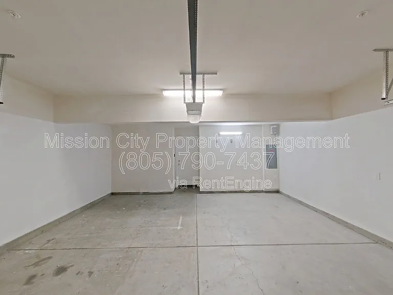 6600 Calle Koral — Photo 11