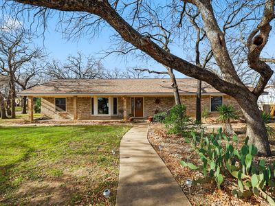 2825 Winterhaven Dr, Hurst, TX, 76054