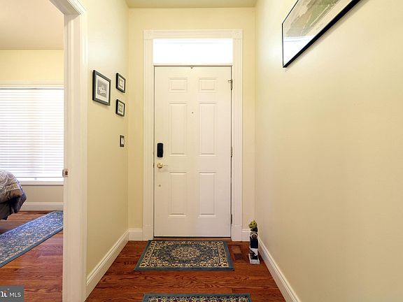 4th image of 102 Rosewood Cv
