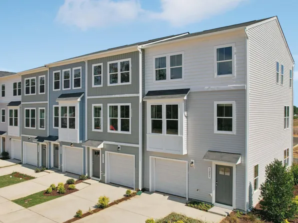 811 Freston St, Raleigh, NC 27610