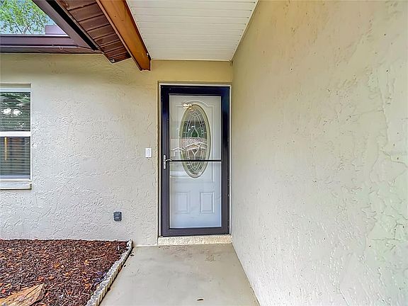 5th image of 9020 Dorsey St