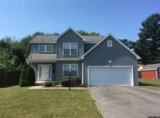 3255 William St, Schenectady, NY 12306