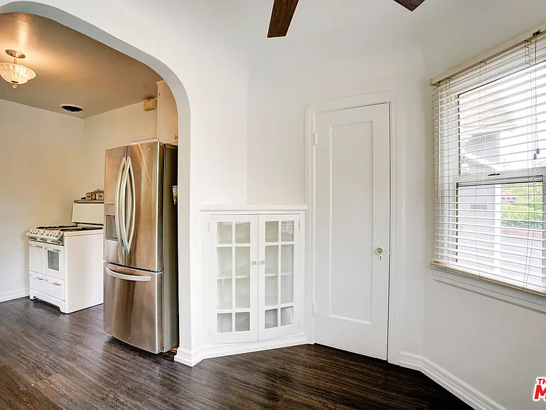 10372 Tennessee Ave — Photo 21
