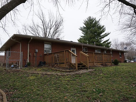 4th image of 204 Dorchester Dr