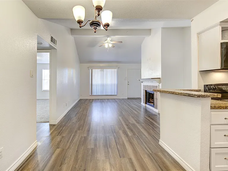 10202 Forum Park Dr #256 — Photo 9