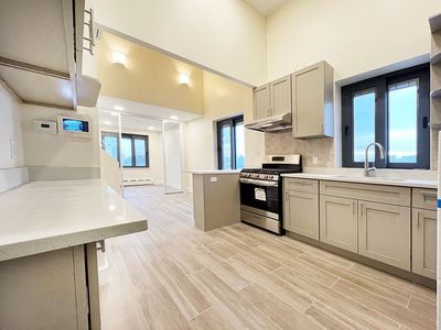 217 Bay 49 St #4A, Brooklyn, NY, 11214