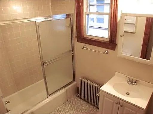 25 Wellington St #2 — Photo 16