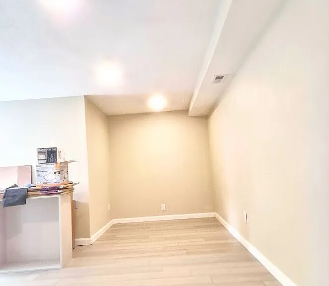 4025 54th St #BASEMENT — Photo 5