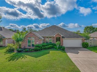 2057 Ravenstone Loop, College Station, TX 77845