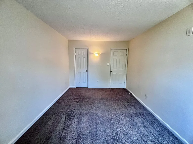 1611 Slidell Ln — Photo 23