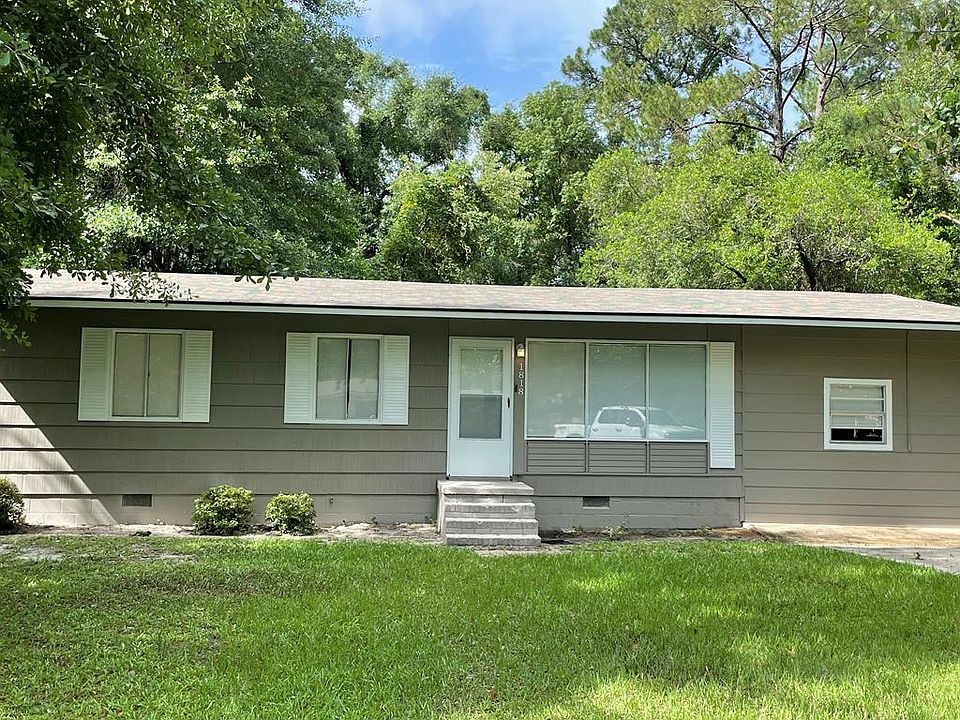 1st image of 1818 Canterbury Dr