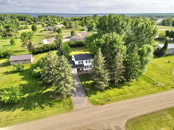 28109 Paula St, Detroit Lakes, MN 56501