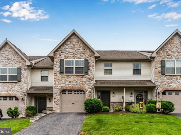 232 Melbourne Ln, Mechanicsburg, PA 17055