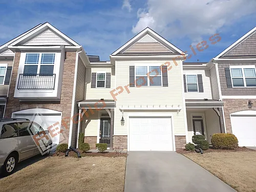 1056 Historic Cir Photo 1