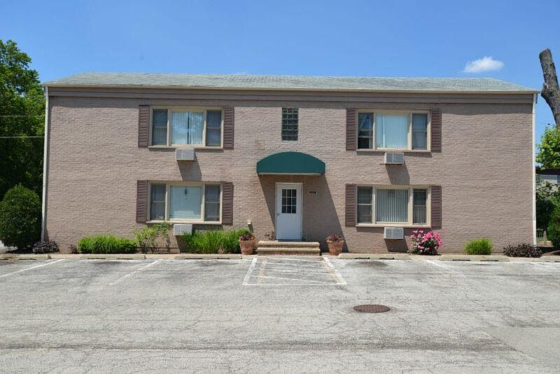 613 W Park Ave APT B, Libertyville, IL 60048 | Zillow