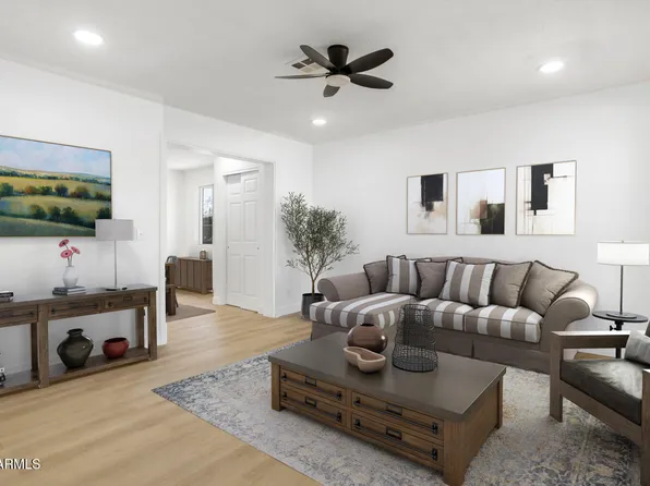 749 W SOUTHGATE Avenue, Phoenix, AZ 85041