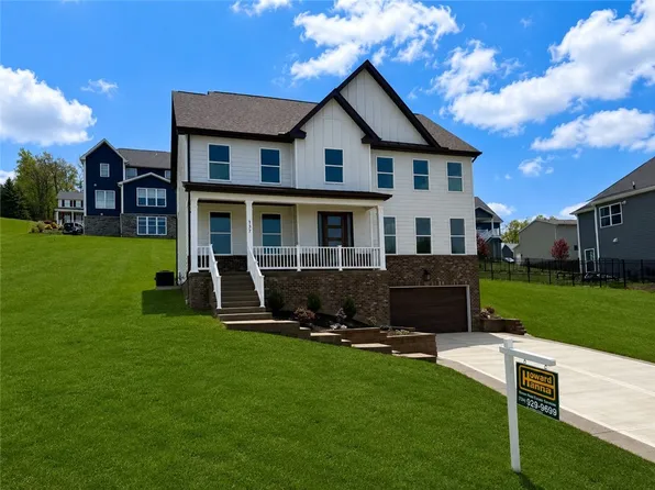 137 Morningstar Dr, Rostraver Township, PA 15012