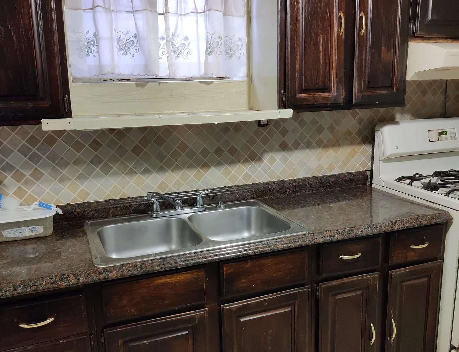 Studio, 800 sqft, $2,050 — Photo 1