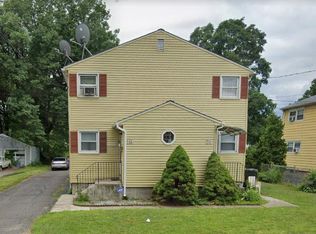 21 Laurel St, East Hartford, CT 06108
