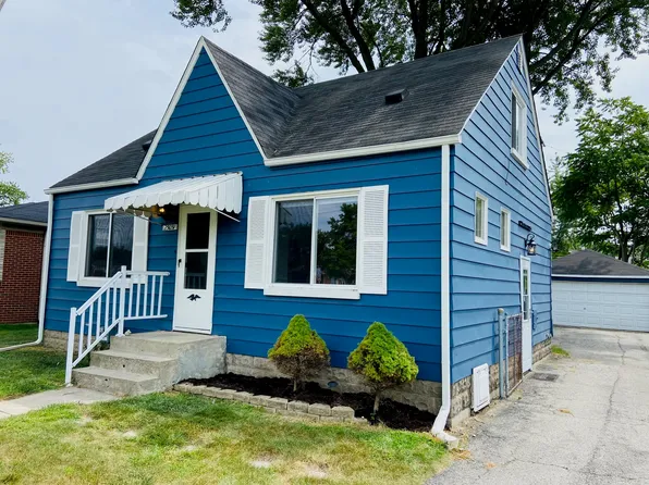 25051 Joy Rd, Dearborn Heights, MI 48127