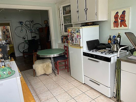 5th image of 683 Union St #2L