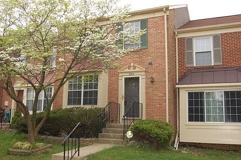 2nd image of 8212 Londonderry Ct #1