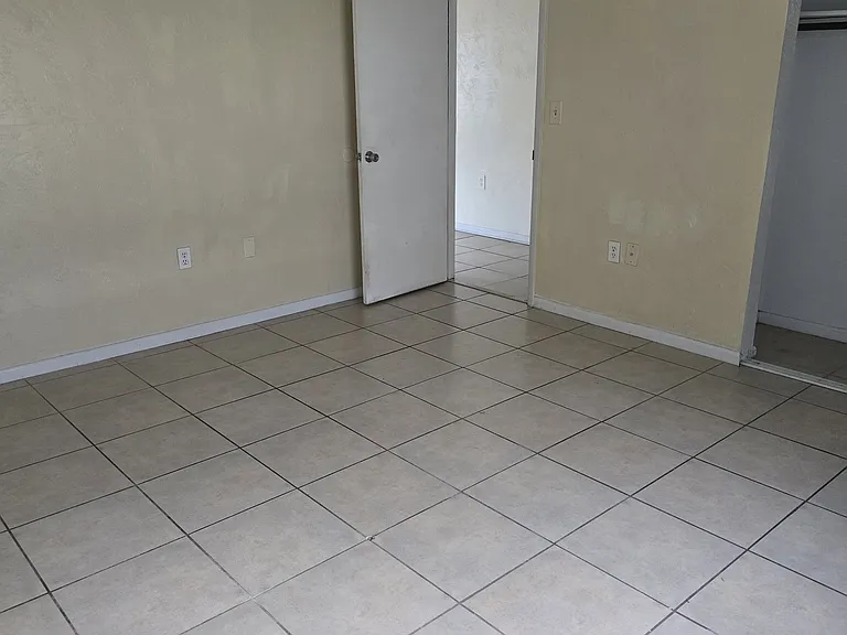 2440 S Palmetto Ave #D — Photo 7