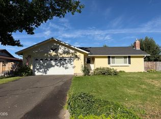 4832 Glenwood Dr, Klamath Falls, OR 97603