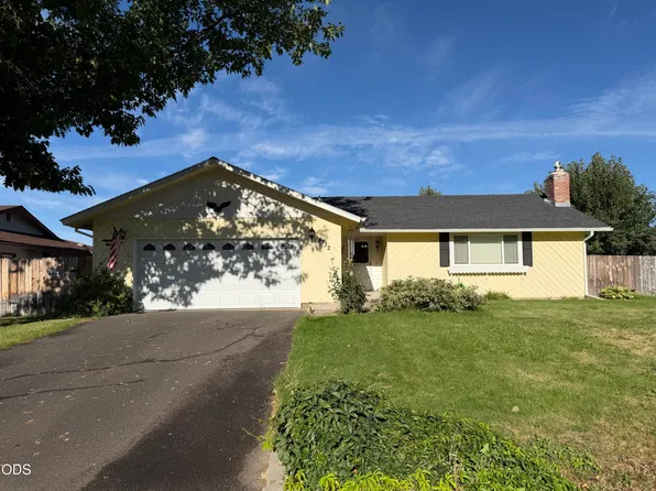 4832 Glenwood Dr, Klamath Falls, OR 97603