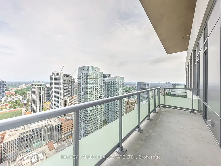 50 Dunfield Ave #LPH18 — Photo 13