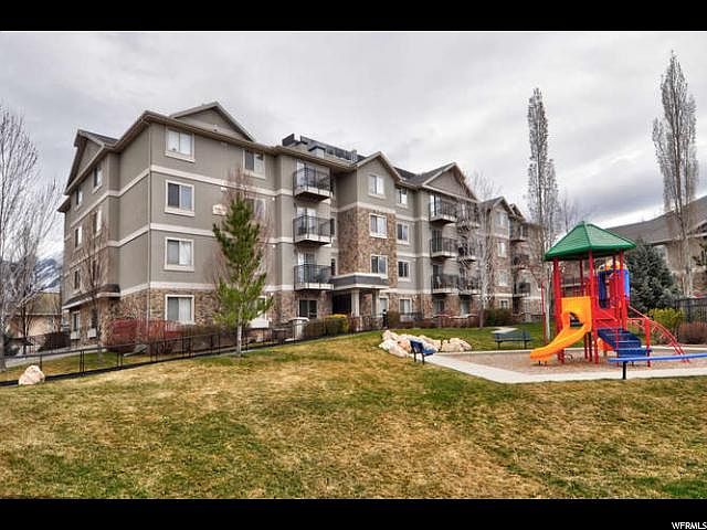 1st image of 1230 E Privet Dr #323