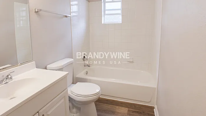 2610 E Annie St — Photo 9
