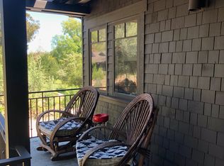 220 France Cir #A, Ojai, CA 93023