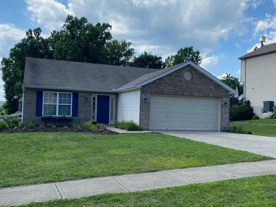 1st image of 121 Paddlewheel Dr