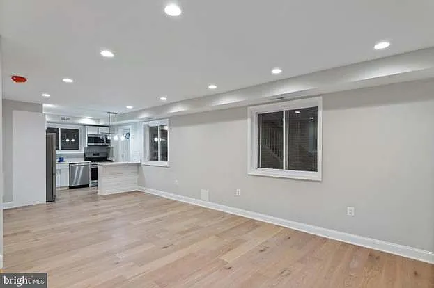 5032 13th St NE — Photo 9