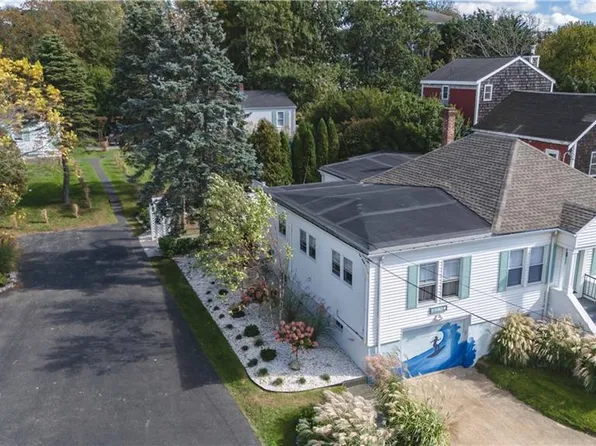 109 Aquidneck Ave, Middletown, RI 02842