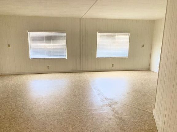 4th image of 5711 Columbia Way #177