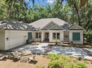 163 Sea Marsh Rd, Fernandina Beach, FL 32034