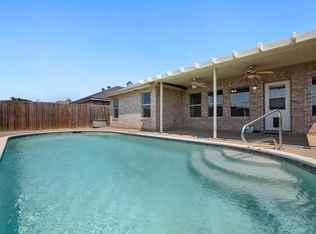 5559 Alta Verde Cir, Arlington, TX 76017