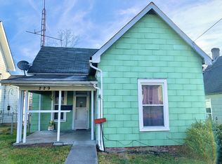 229 S Jefferson St, Knightstown, IN 46148