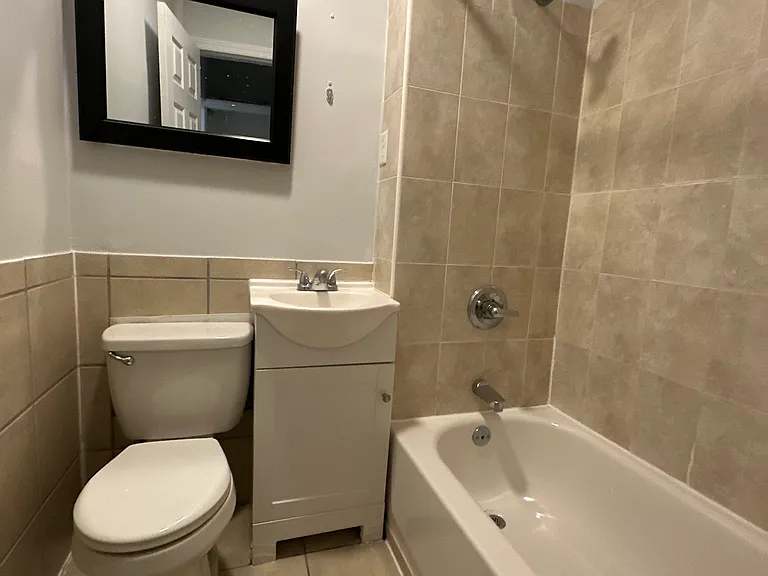 240 Paterson Ave #5 — Photo 38
