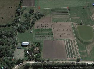 944 Lakeview Rd, Fayetteville, TX 78940