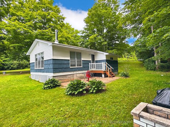 94 Graham Lake Rd, Front Of Yonge, ON K0E 1M0