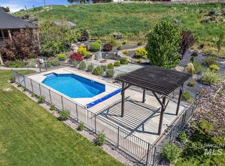 8299 W Kingsbury Dr, Middleton, ID 83644