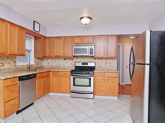 4th image of 7607 W Fullerton Ave APT 1N