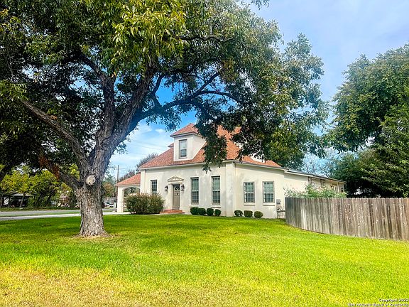 2nd image of 1007 AVENUE N