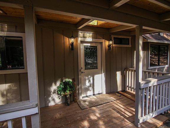 2nd image of 26055 Sugar Pine Dr