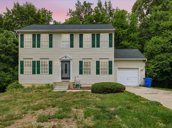 1904 Hilton Ct, Bryans Road, MD 20616