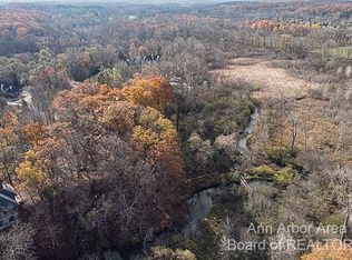 5001 Red Fox Run, Ann Arbor, MI 48105