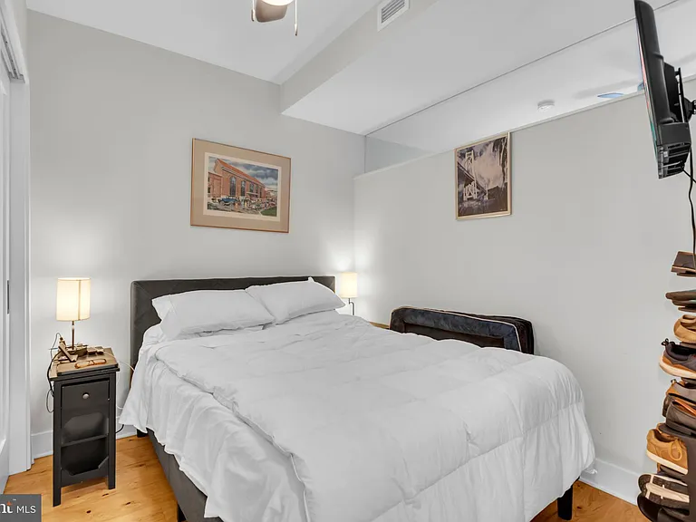 1211 Van St SE #1014 — Photo 8